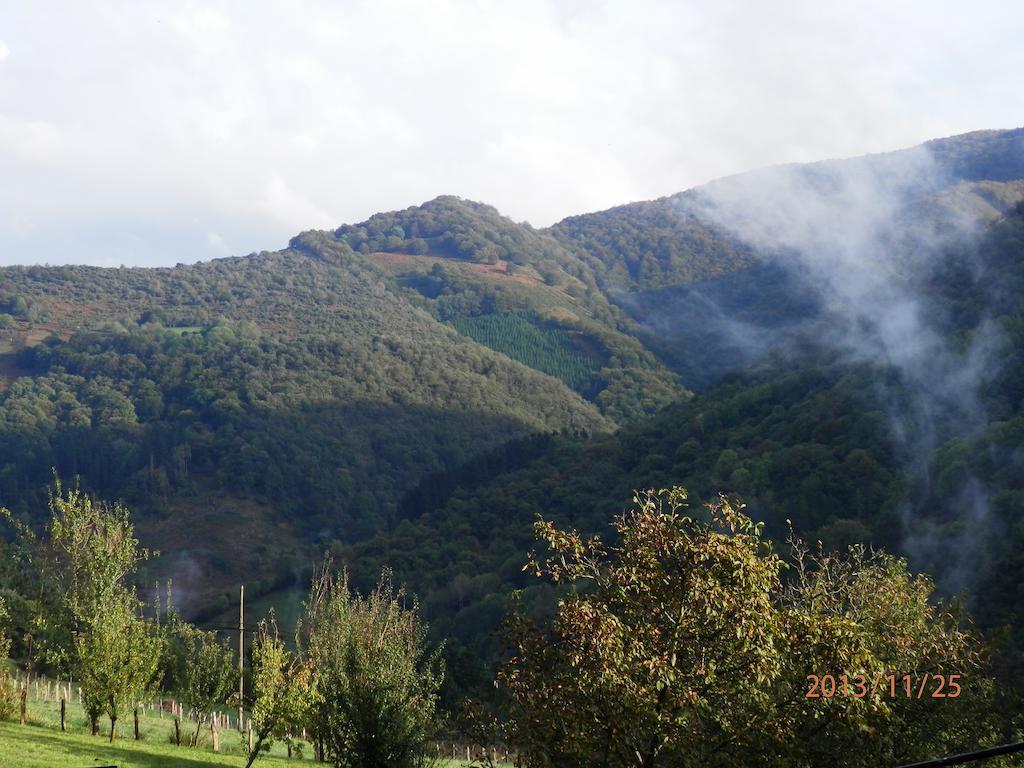 Hostal Ezkurra Екстериор снимка